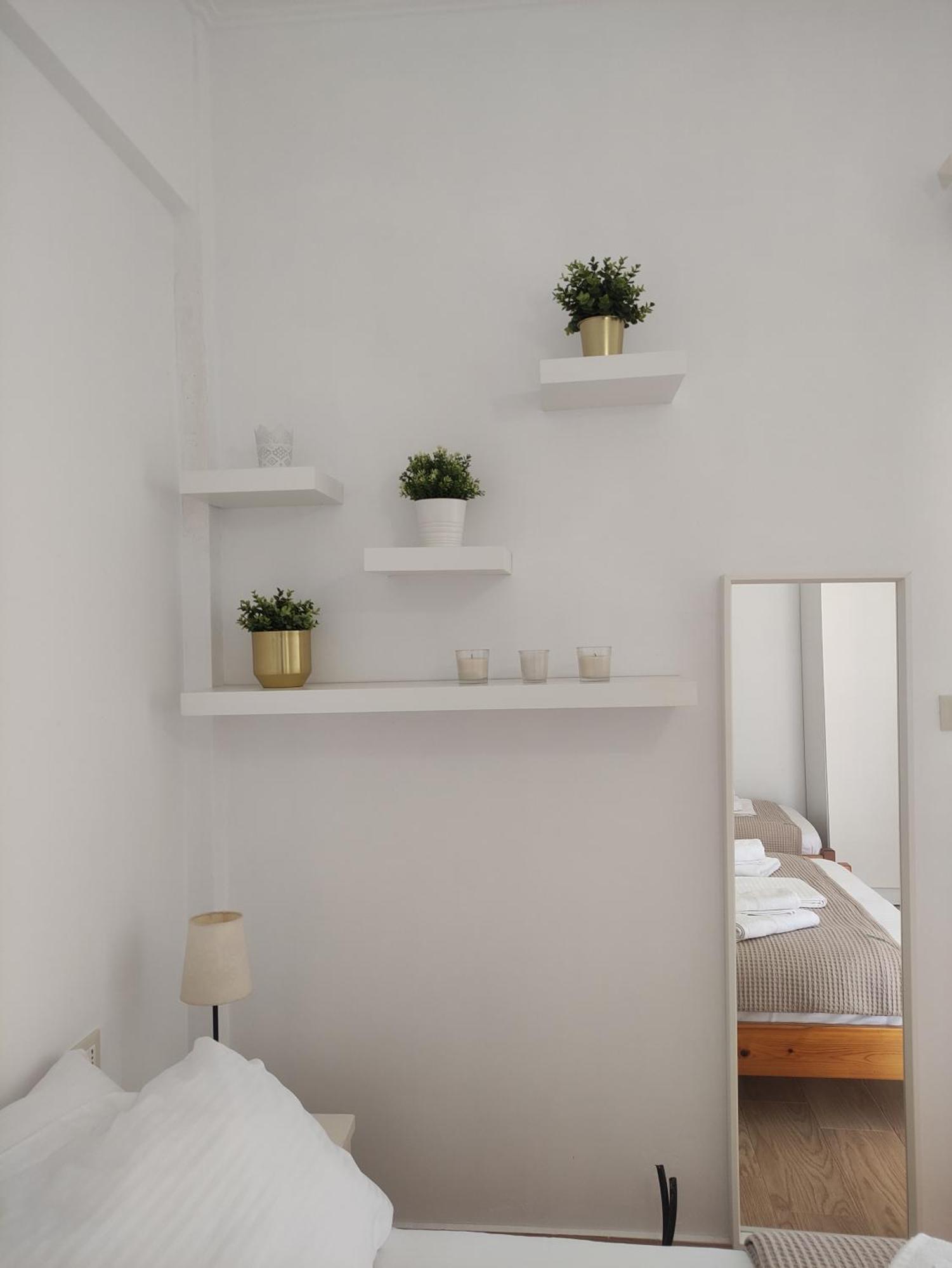 Comfy Hill Apartments Sarande Ngoại thất bức ảnh